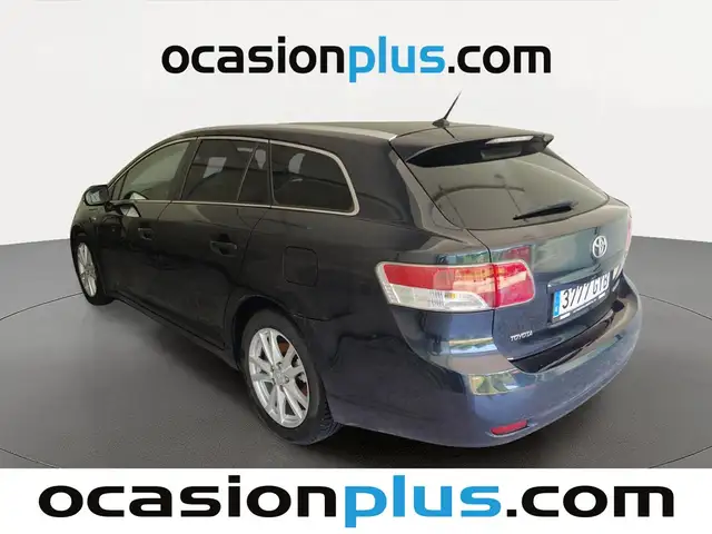 Toyota Avensis view 3