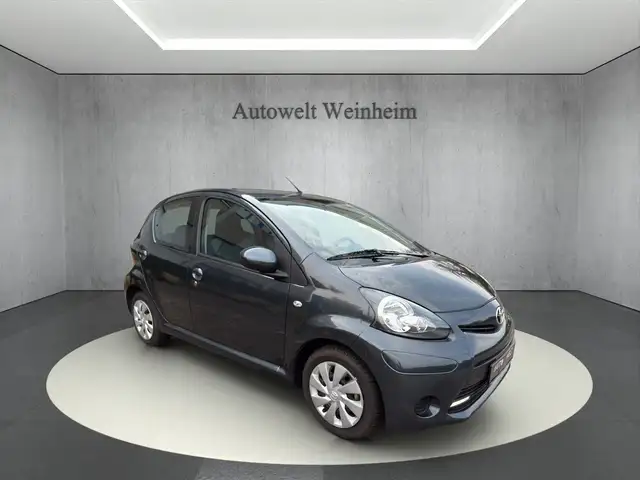 Toyota AYGO°COOL°AUTOM°1.HAND°NUR 11 TKM°RENTNER°KLIMA°