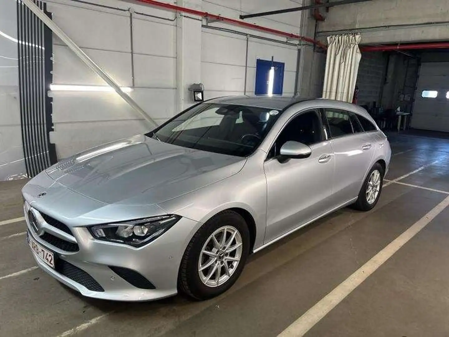 Mercedes-Benz CLA 180 d ShootingBrake 7GTRONIC **FULL LED-CRUISE-NAVI** Argent - 2