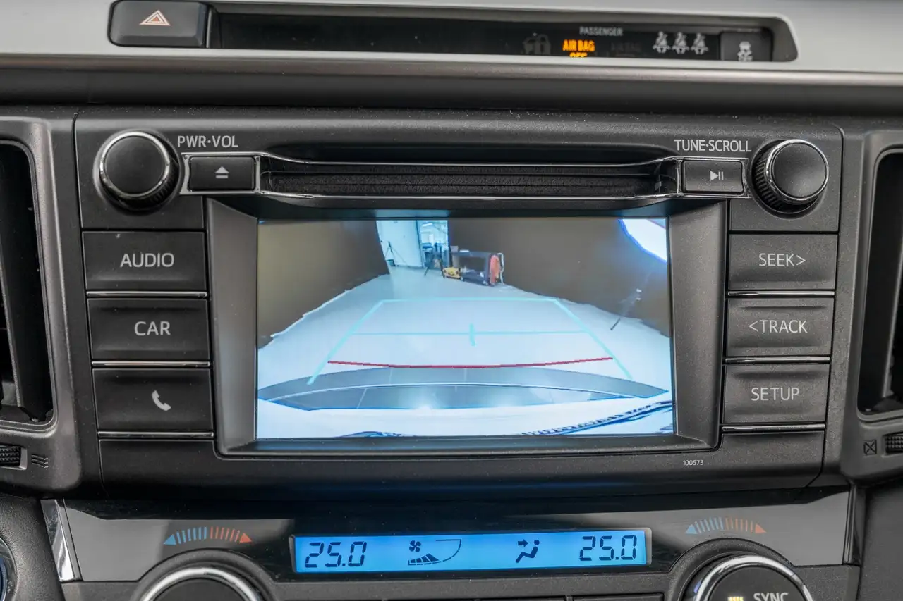 Toyota RAV 4 снимка Toyota RAV 4