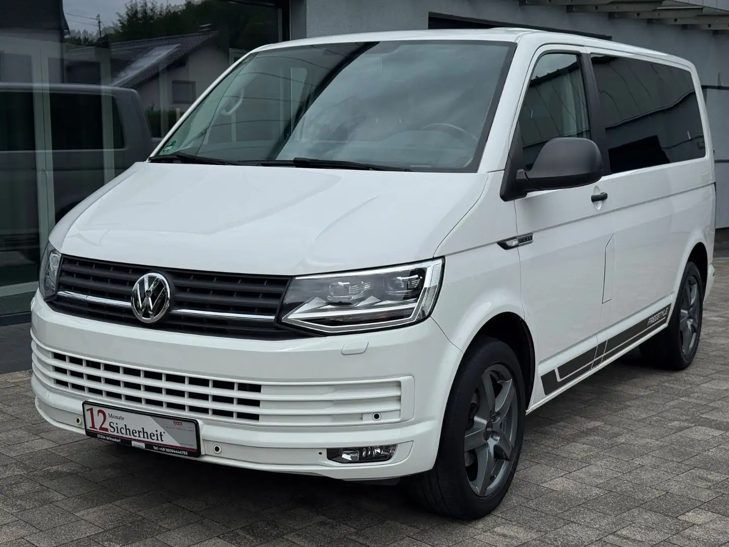 Volkswagen T6 Multivan 2.0 TDI Freestyle 7-Sitzer*150PS* Weiß - 1