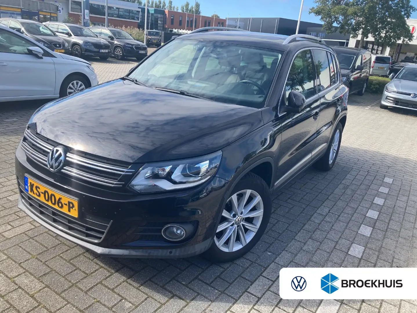 Volkswagen Tiguan 1.4 TSI 150 pk Sport&Style 6-DSG | Panoramadak | N Noir - 1