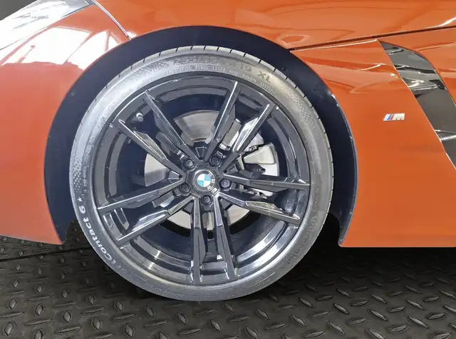 BMW Z4 view 3