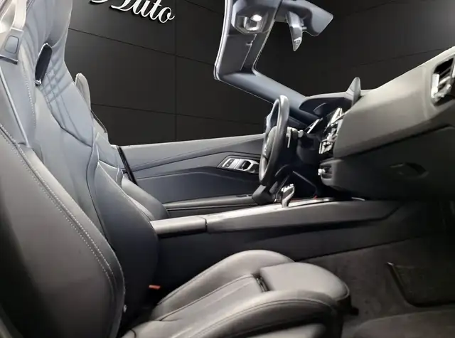 BMW Z4 view 11