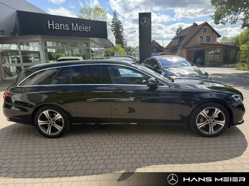 Mercedes-Benz E 400 E 400 T d 4M Avantgarde Leder 360° Schiebedach — photo 2