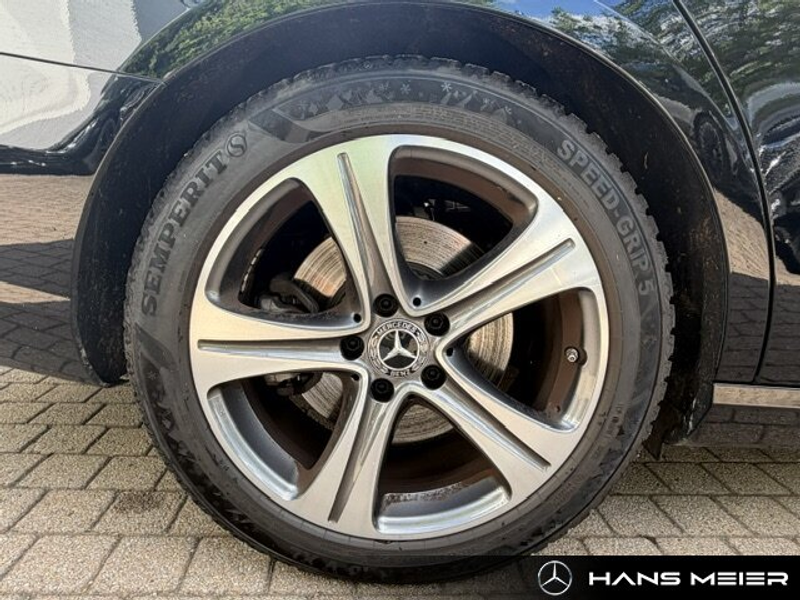 Mercedes-Benz E 400 E 400 T d 4M Avantgarde Leder 360° Schiebedach — photo 7