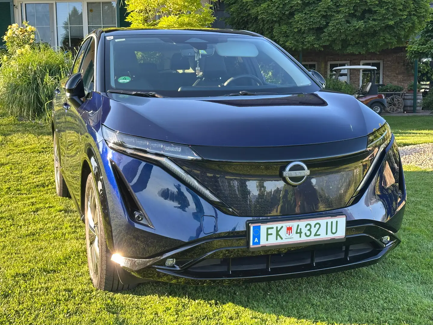 Nissan Ariya 63kWh Advance | NEUE Winterreifen | Pickerl neu Blau - 2