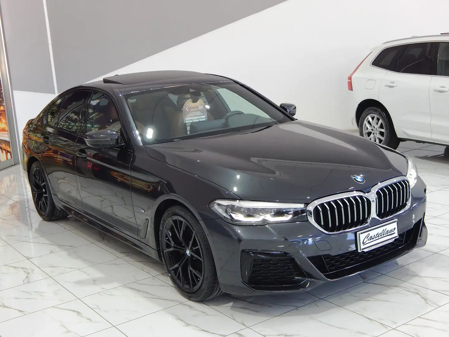 BMW 520 d mhev xdrive Msport Aut TETTO-NAVI-PELLE-LED-PARK Grigio - 2