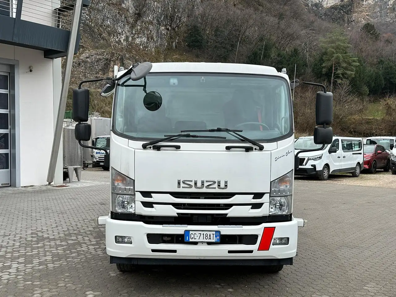 Isuzu Model not specified 2021