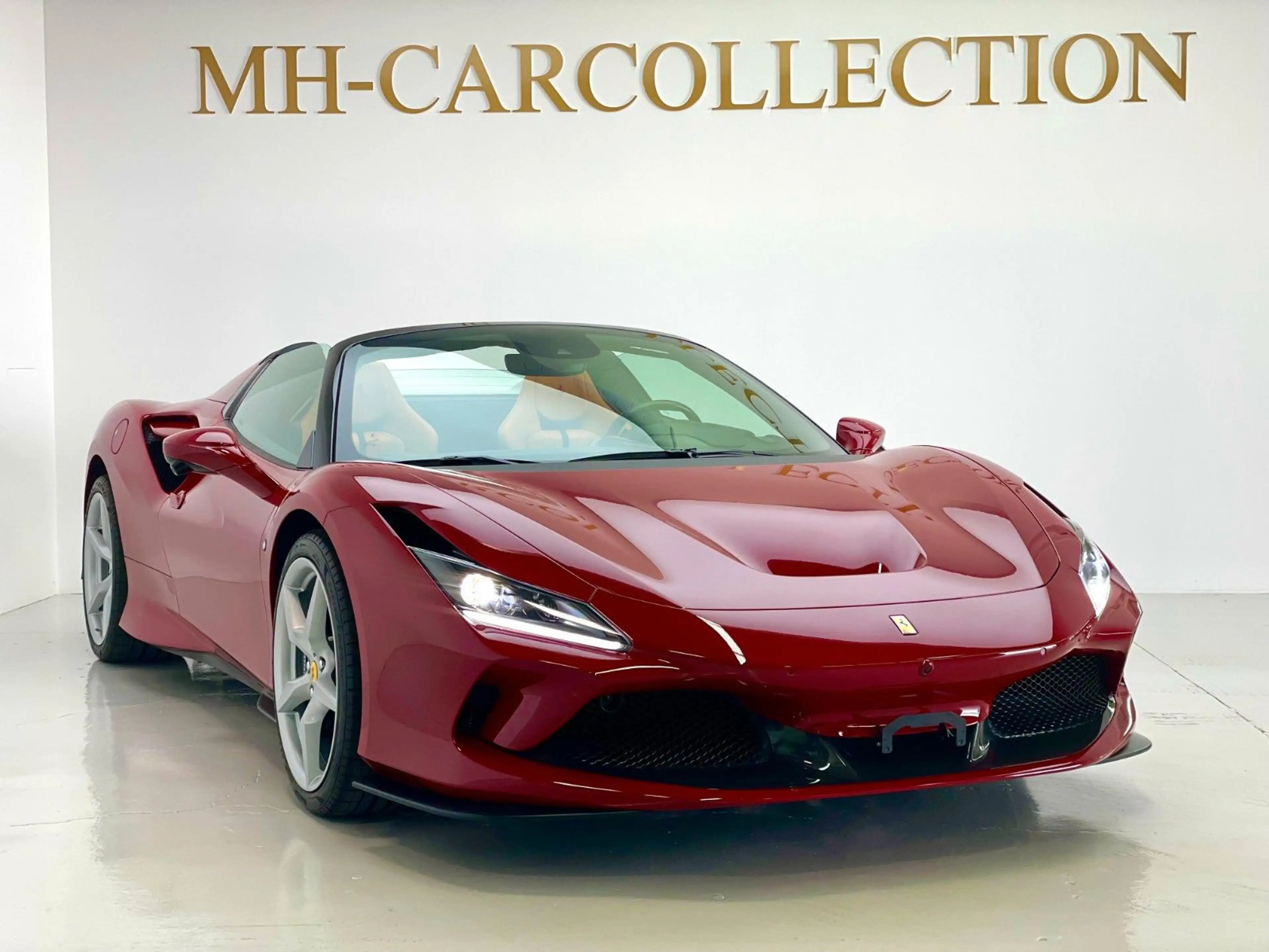 Ferrari F8 Spider 1.HAND*360 KAM*LIFT*CARBON*RACIG SEAT — photo 2