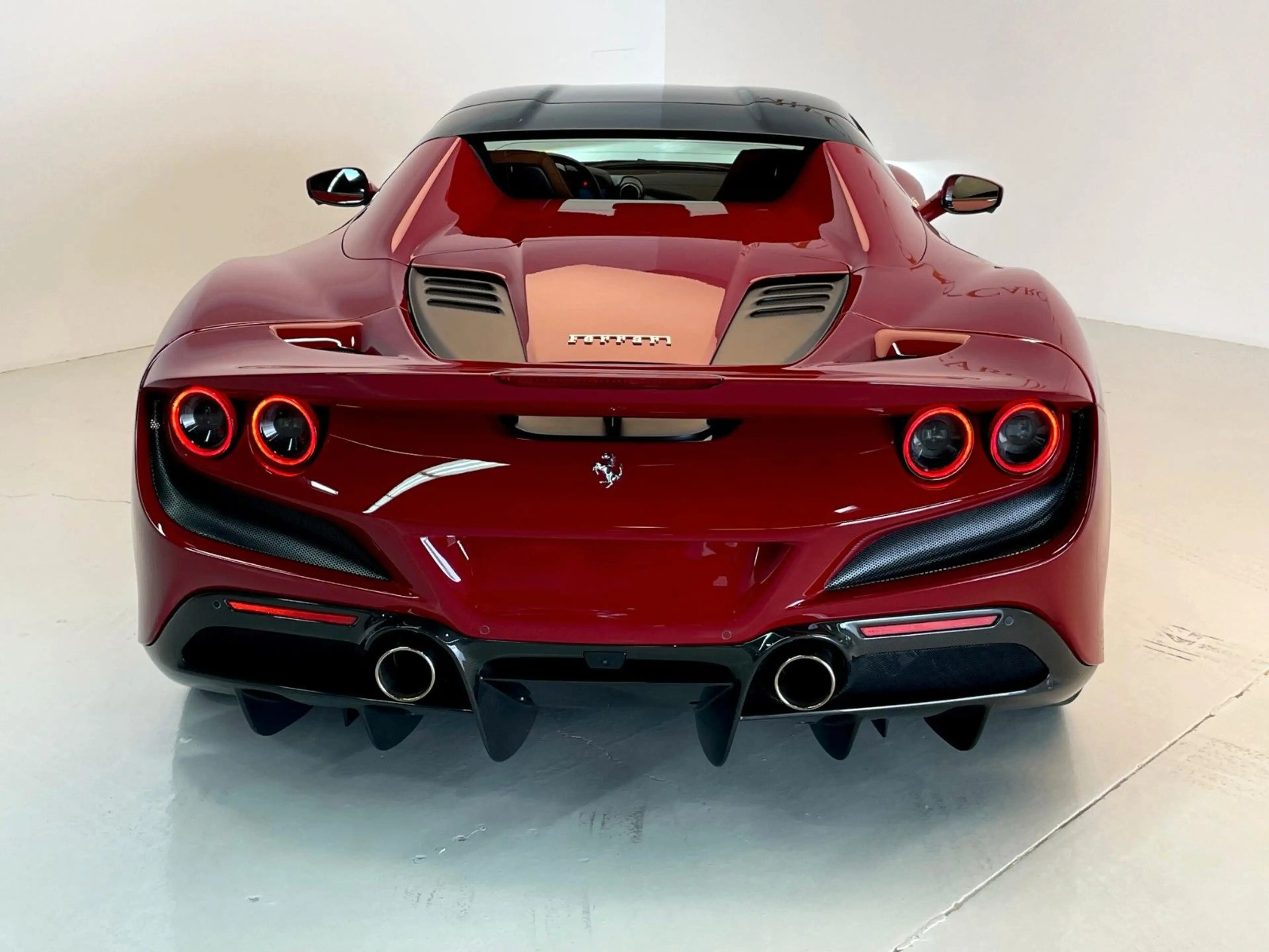 Ferrari F8 Spider 1.HAND*360 KAM*LIFT*CARBON*RACIG SEAT — photo 15
