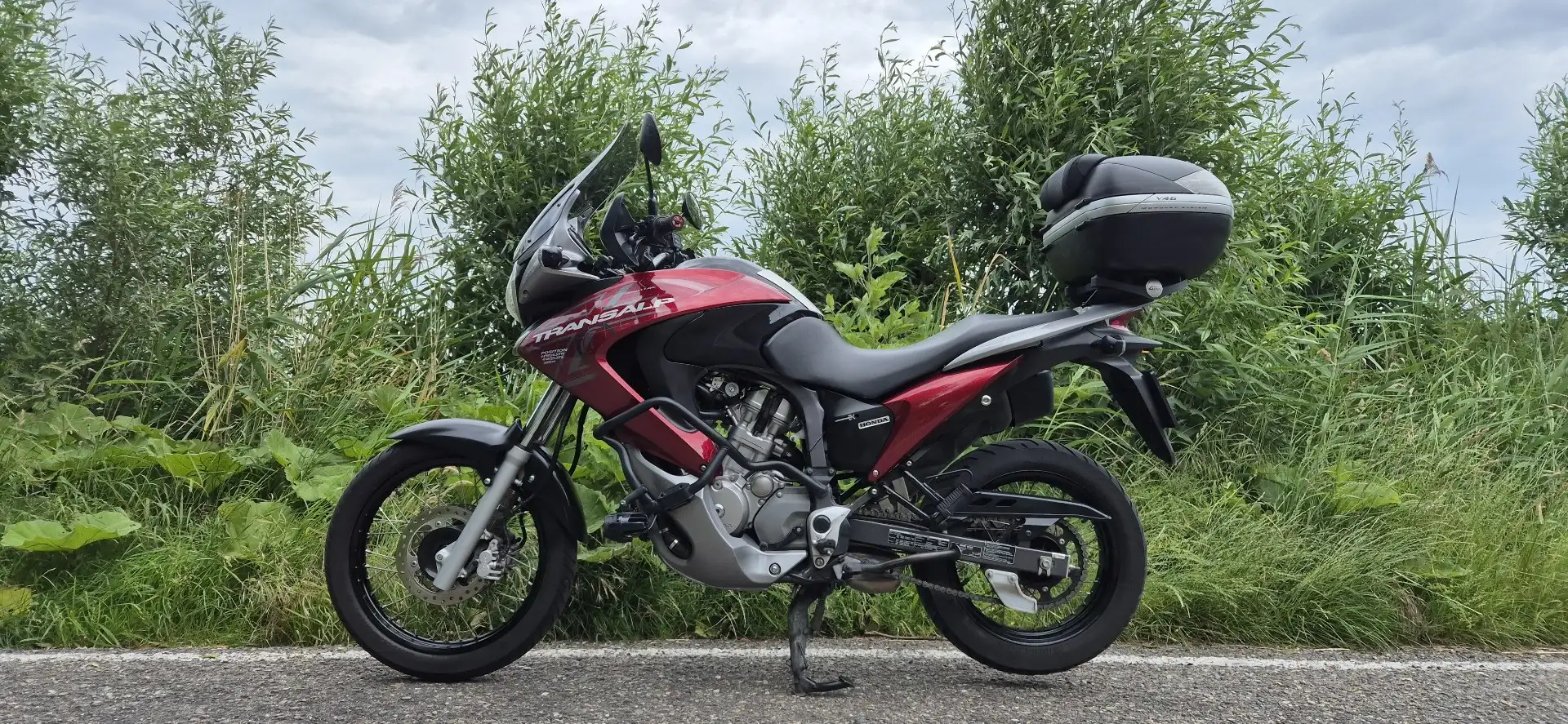 Honda Transalp XL700V Červená - 2