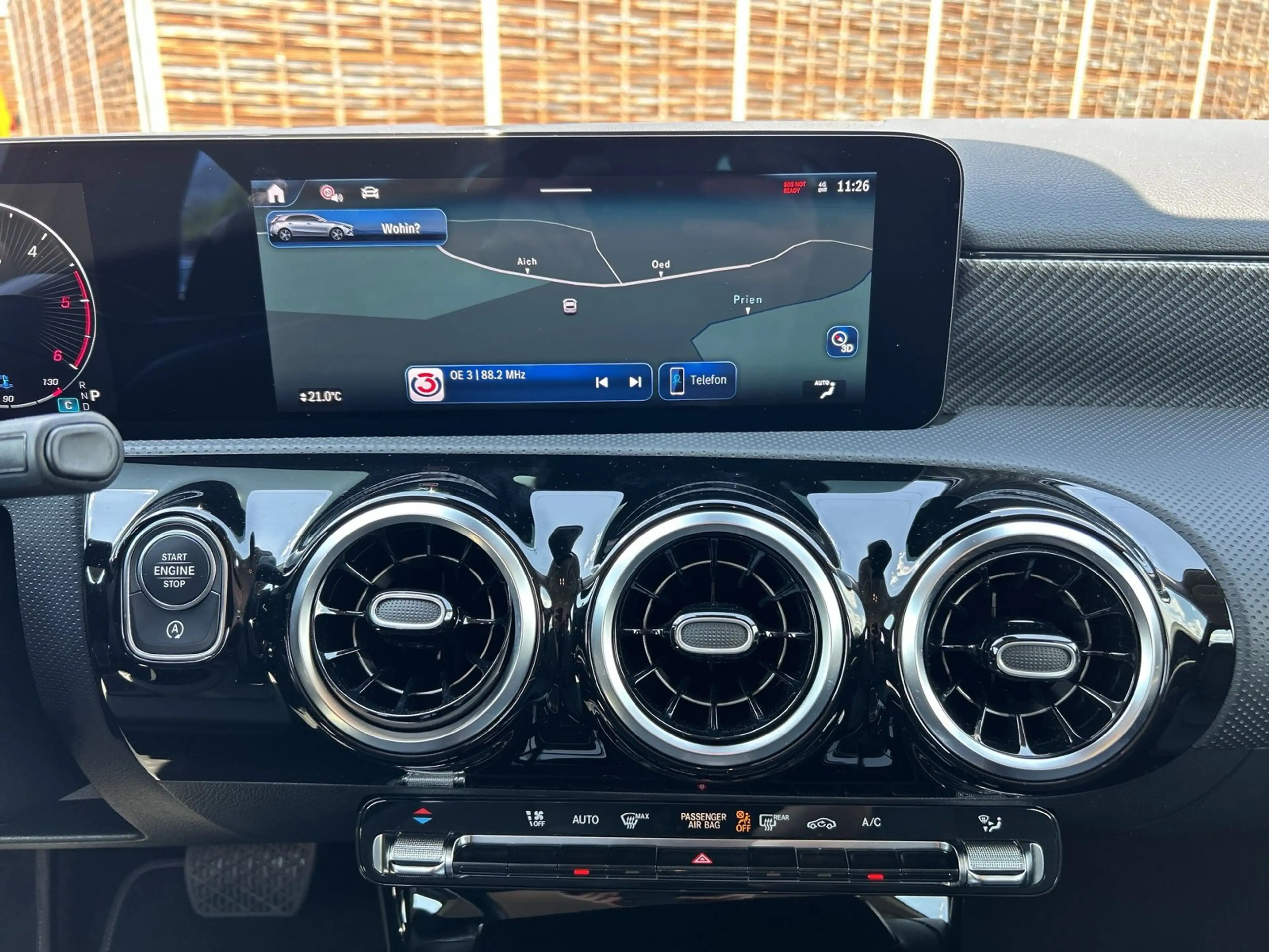 Mercedes-Benz A 180 d Cam Navi SHZ — photo 10
