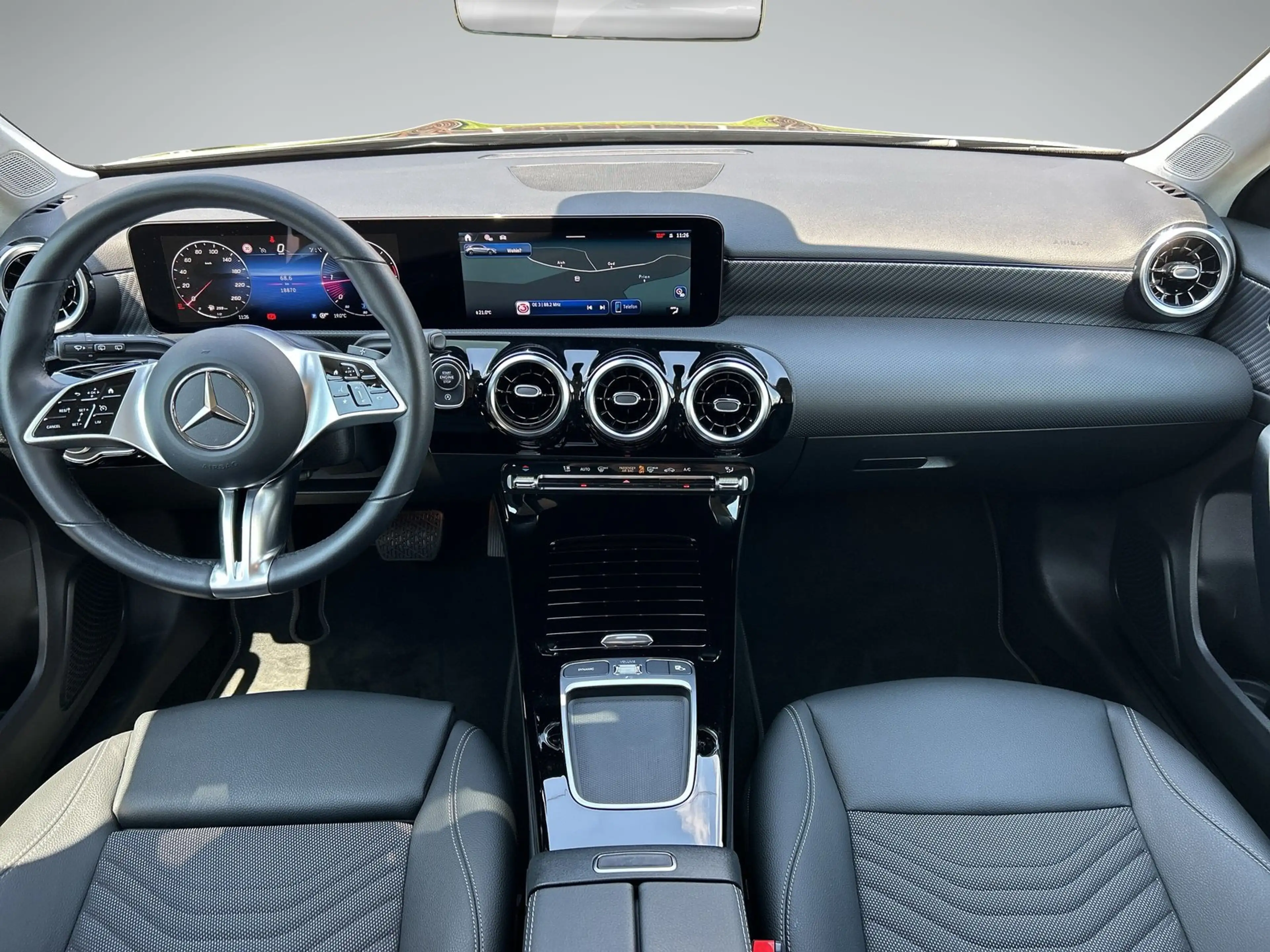 Mercedes-Benz A 180 d Cam Navi SHZ — photo 8