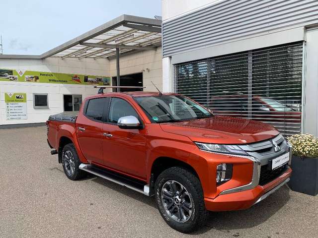 Imagine Mitsubishi L200 Doppelkabine Select 2.2 DI-D 4WD Automatik