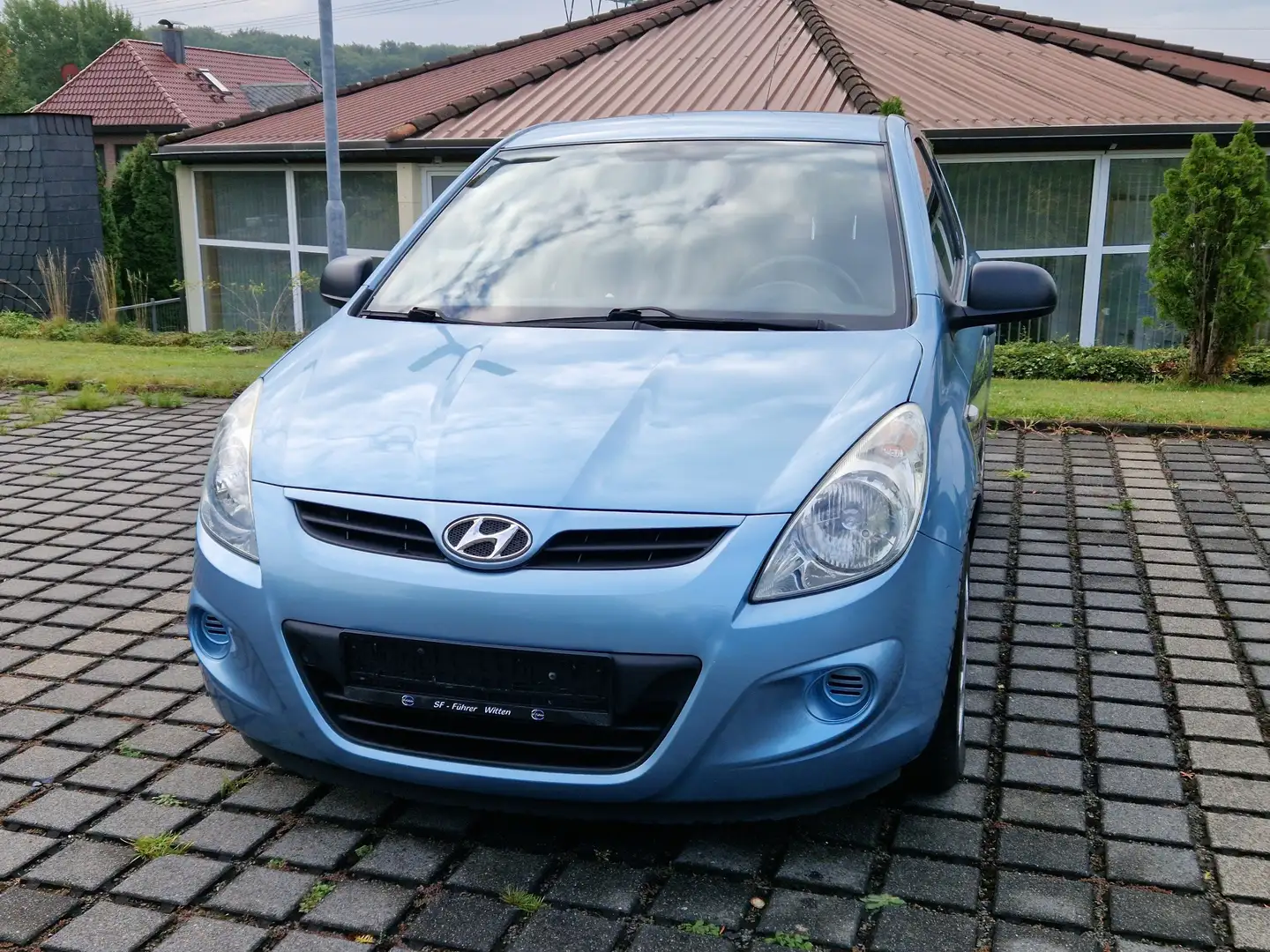 Hyundai i20 Classic, Klima, Isofix, AUX, 1 Hand Blau - 1