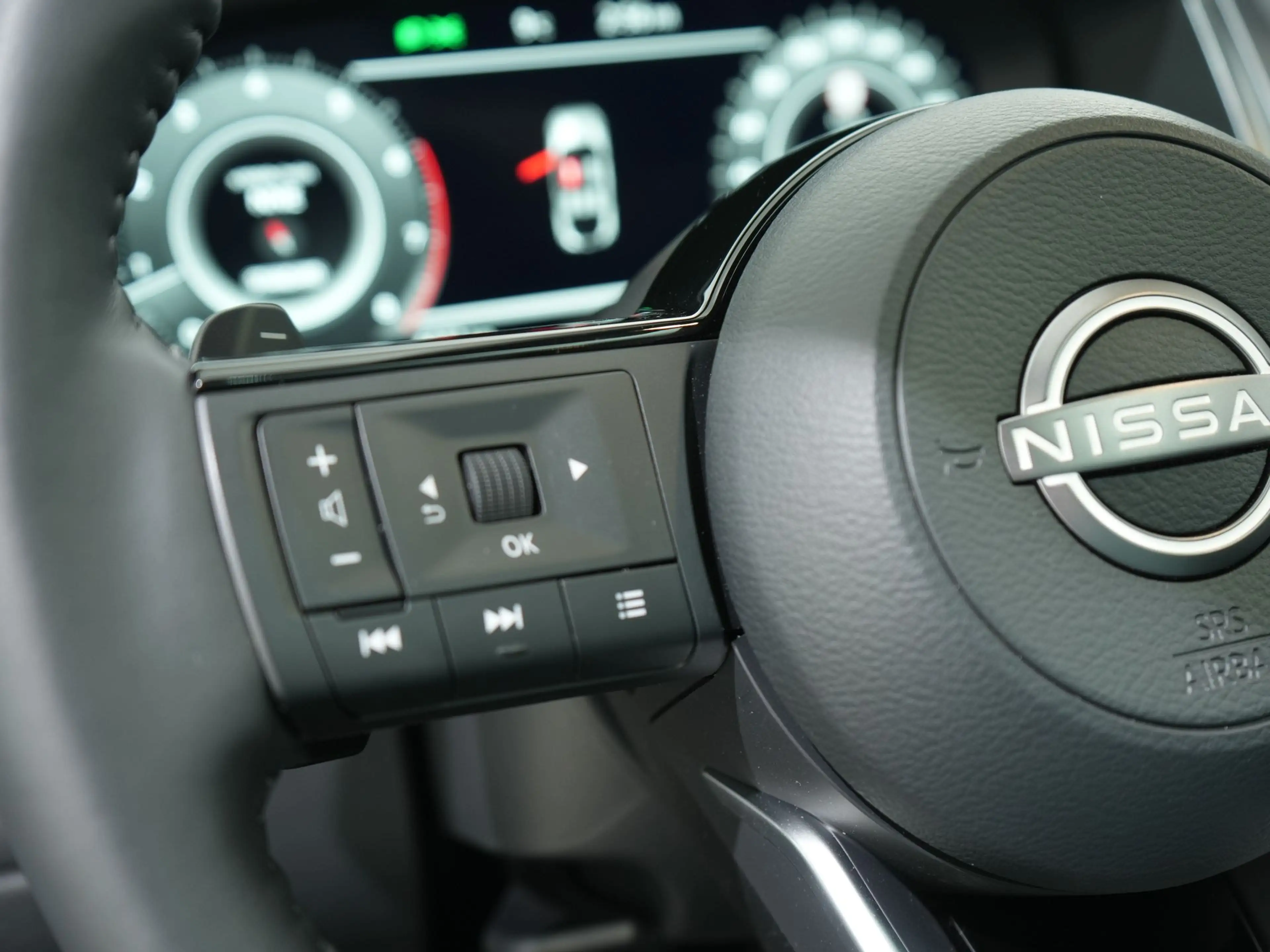 Nissan Qashqai 1.3 MHEV 158PK TEKNA PLUS XTRONIC | Panoramadak | — photo 31