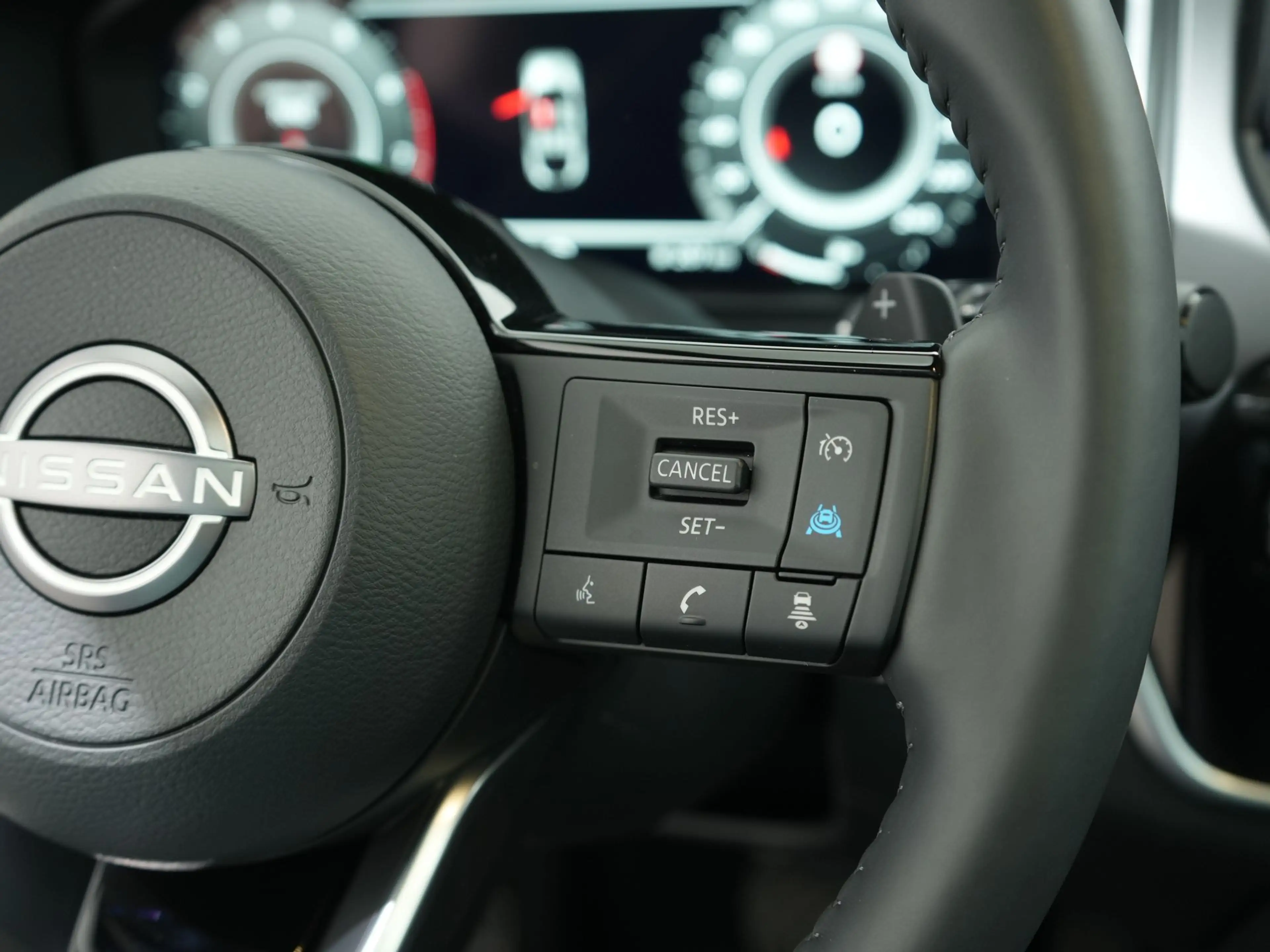 Nissan Qashqai 1.3 MHEV 158PK TEKNA PLUS XTRONIC | Panoramadak | — photo 32
