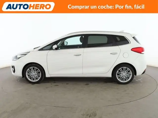 Kia Carens view 3