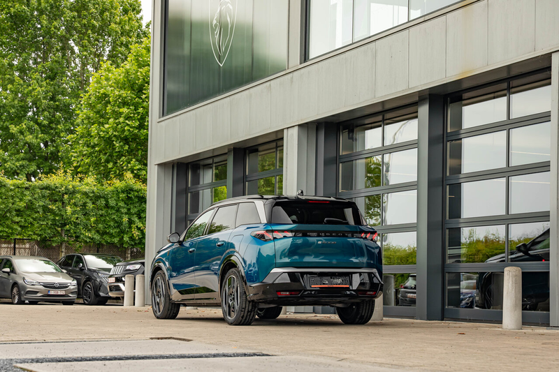 Peugeot 5008 GT exclusive | 325 PK | 4x4 | WP | Leder | Pano... — photo 8