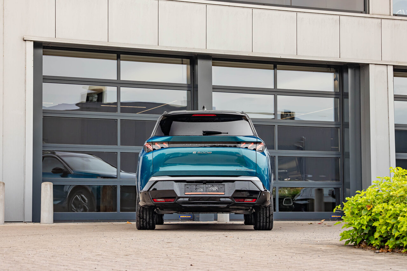Peugeot 5008 GT exclusive | 325 PK | 4x4 | WP | Leder | Pano... — photo 4