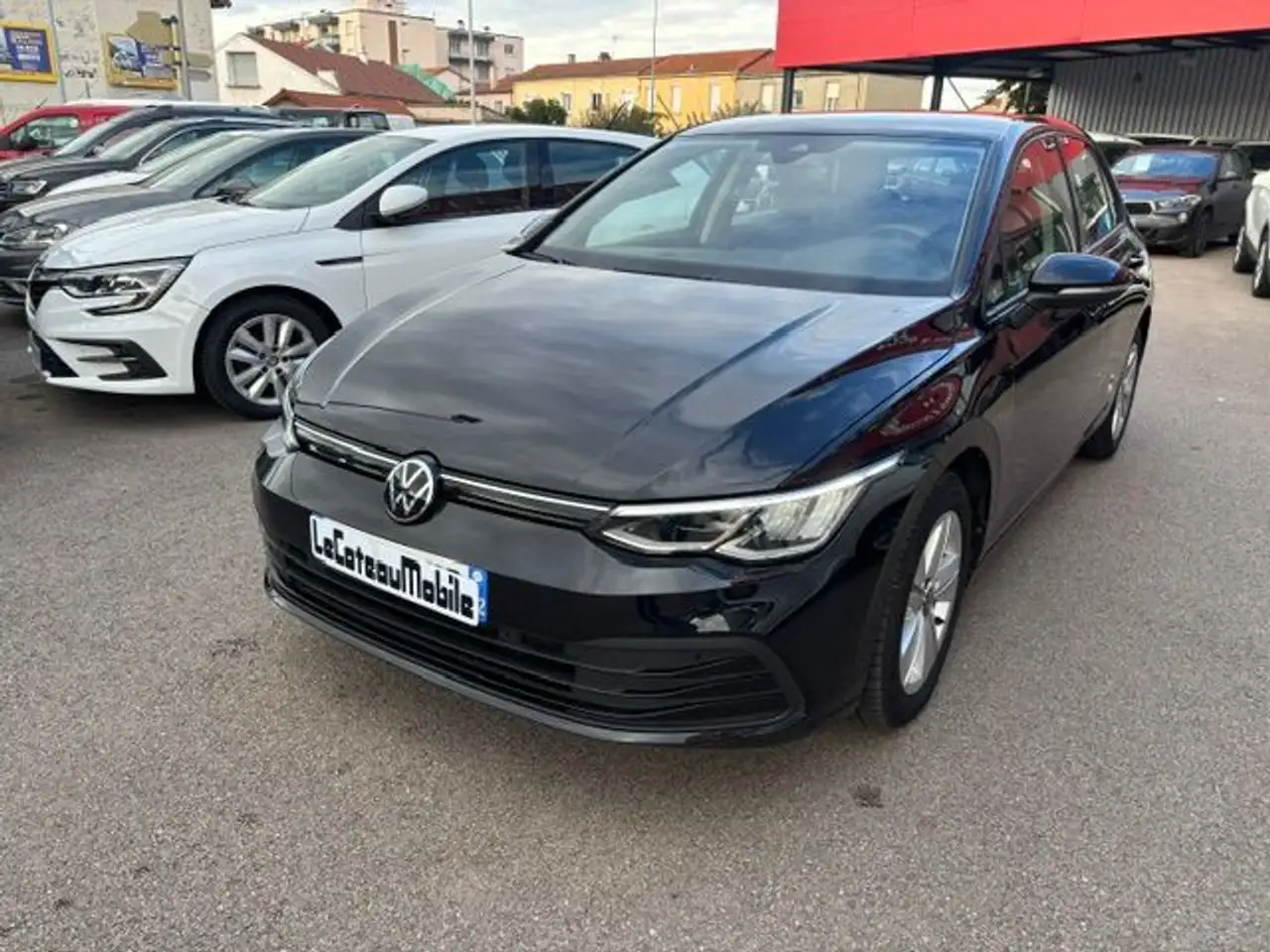 Volkswagen Golf Standard Model