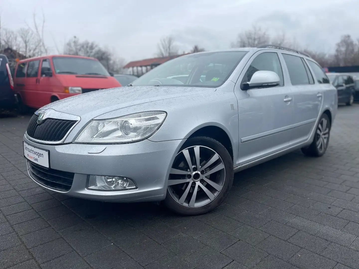Skoda Octavia Combi Family *SHZ*AC*BC*TEMPOMAT* Silber - 1