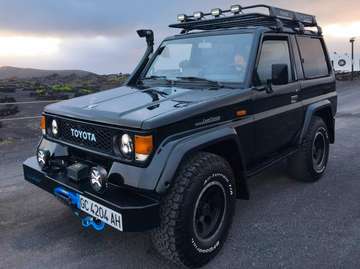 LJ 70 2/LT 2400CC