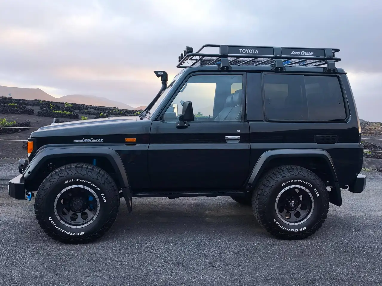 Toyota Land Cruiser Prado LJ 70 2/LT 2400CC, foto 4