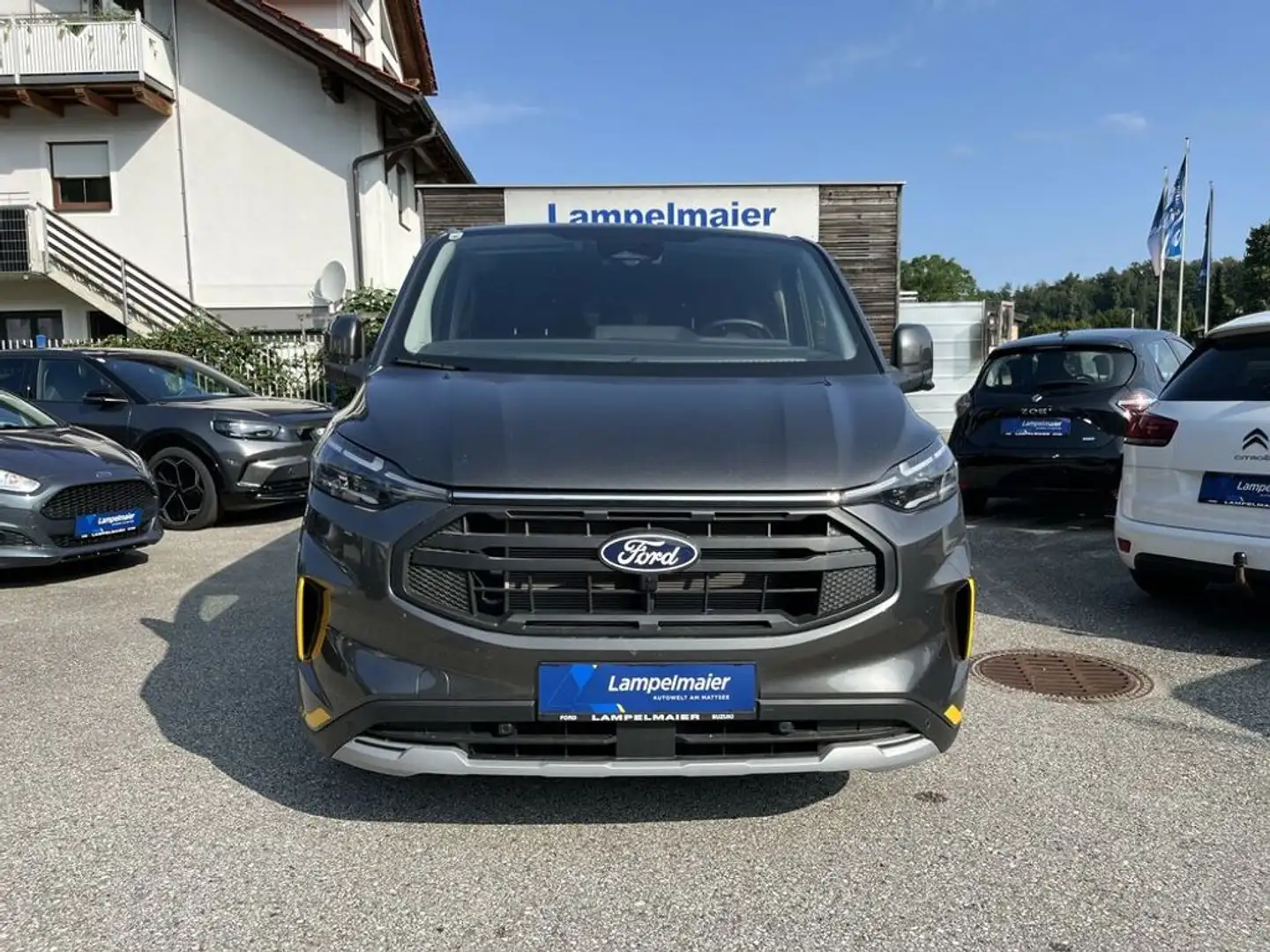 Ford Transit Custom 320 L2 Trail Doppelkabine AWD Grau - 2