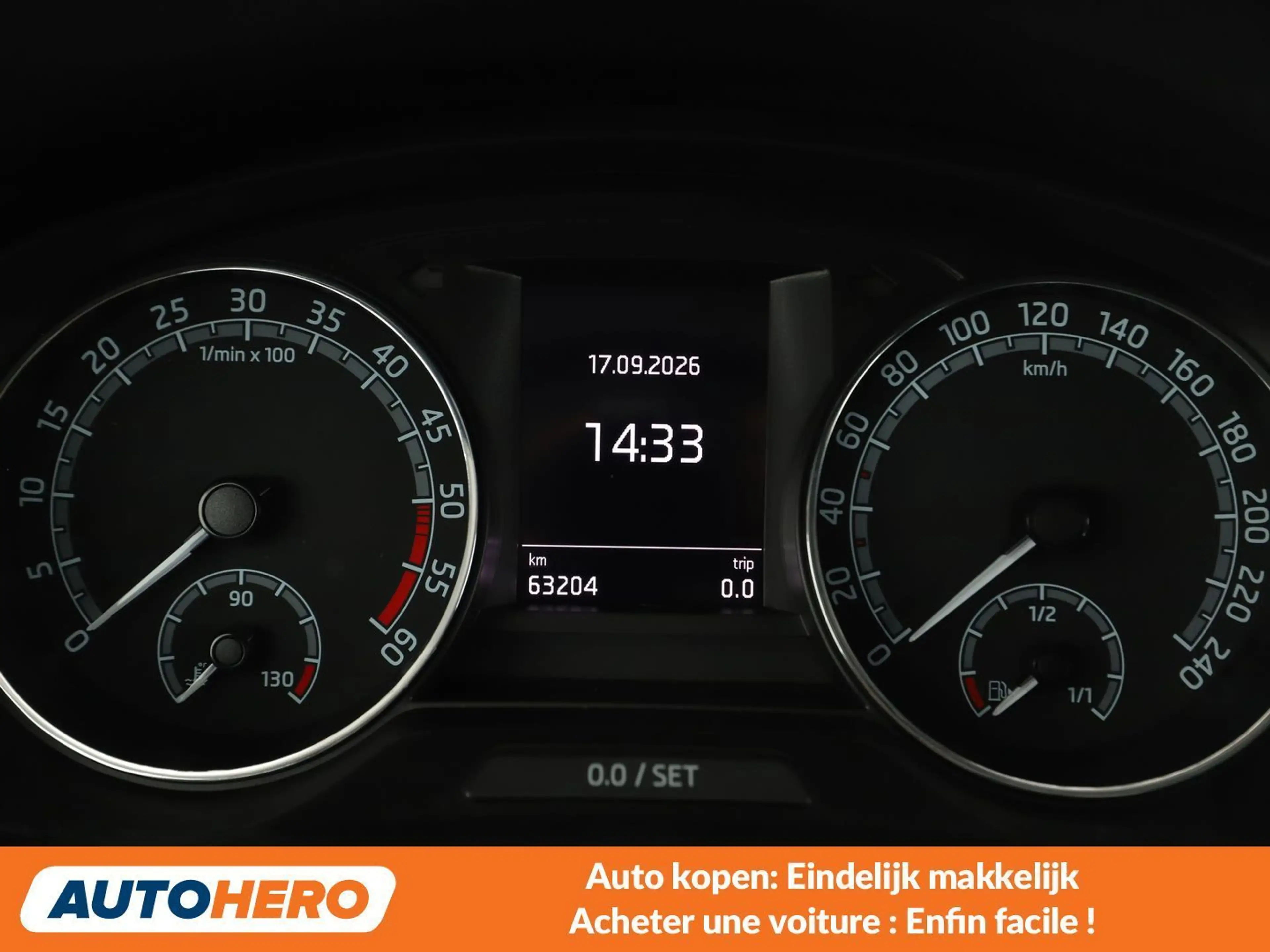 Skoda Rapid/Spaceback 1.6 TDI Ambition — photo 6