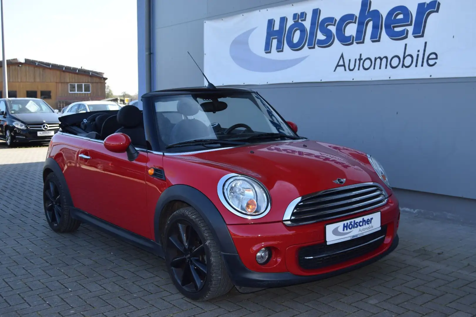 MINI Cooper Cabrio Leder,Parks,Sitzh,LM,Felg,Allwett, Rouge - 1