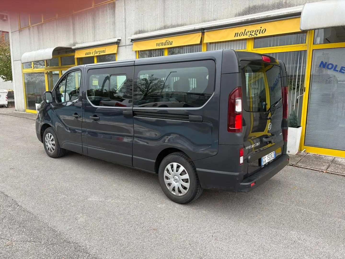 Nissan Primastar L2 H1 Grigio - 2