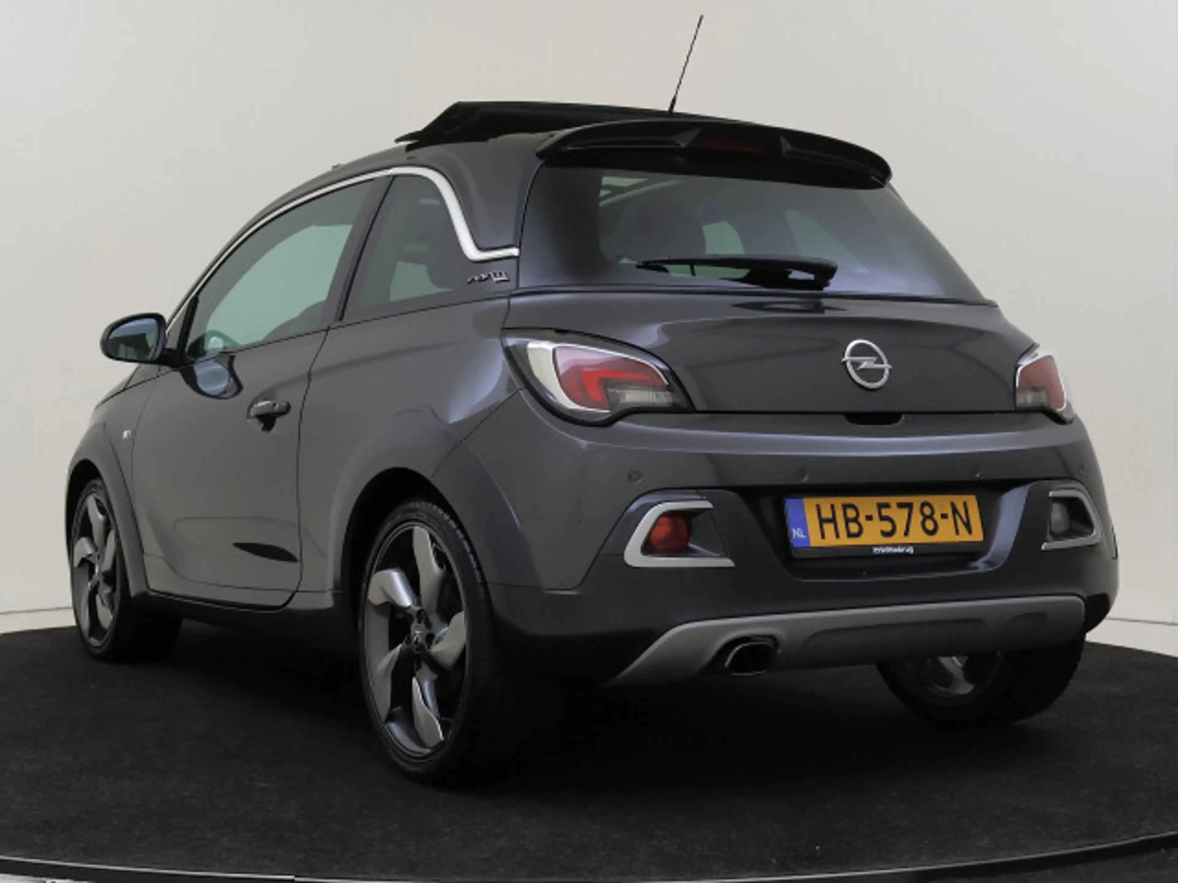 Opel Adam 1.0 Turbo 90PK Rocks — photo 7
