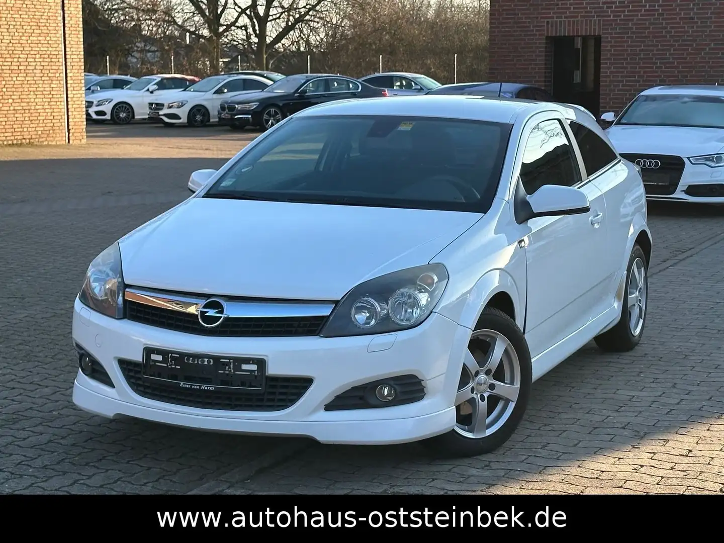 Opel Astra H GTC Edition/KLIMA/TÜV/ Weiß - 1