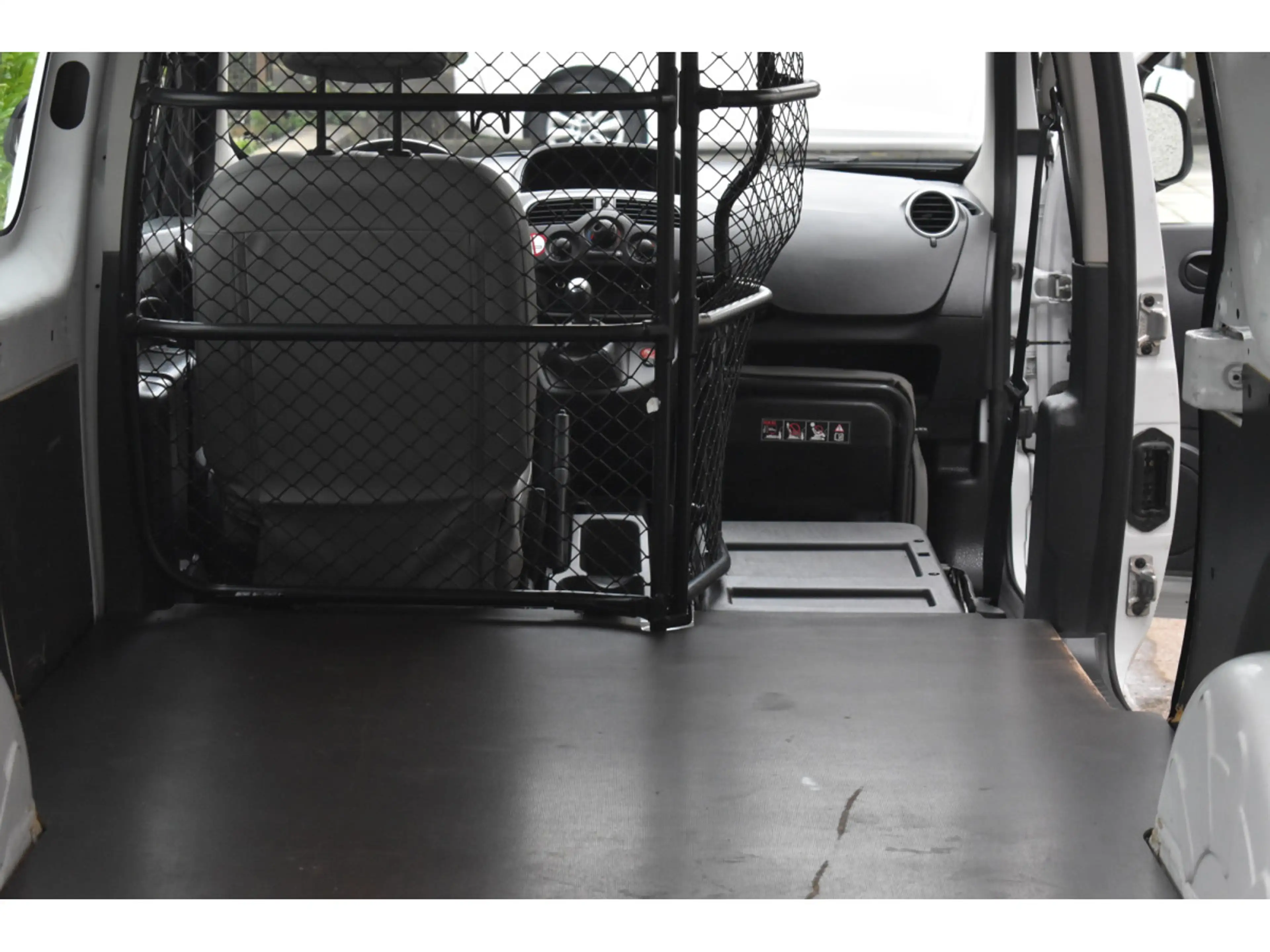 Renault Kangoo 1,5 DCi 95 Maxi — photo 13