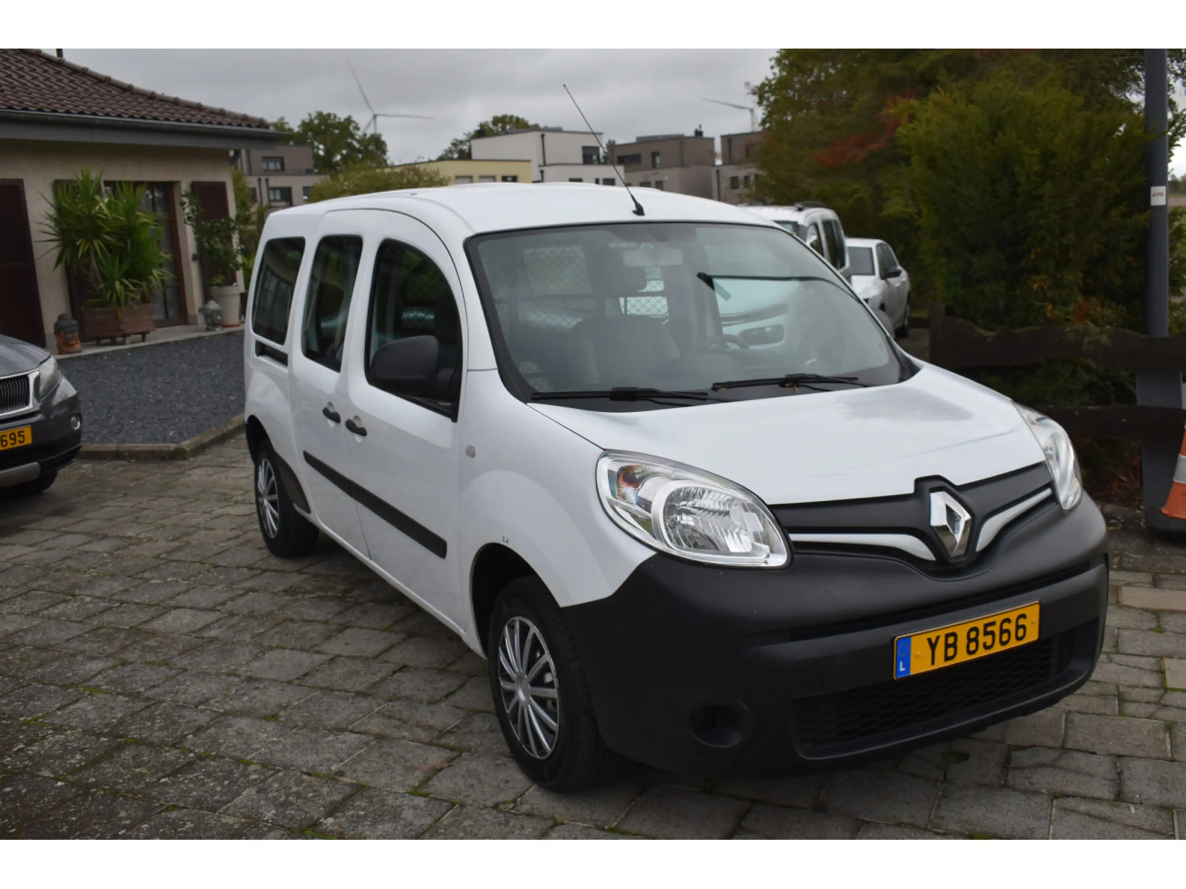 Renault Kangoo 1,5 DCi 95 Maxi — photo 3
