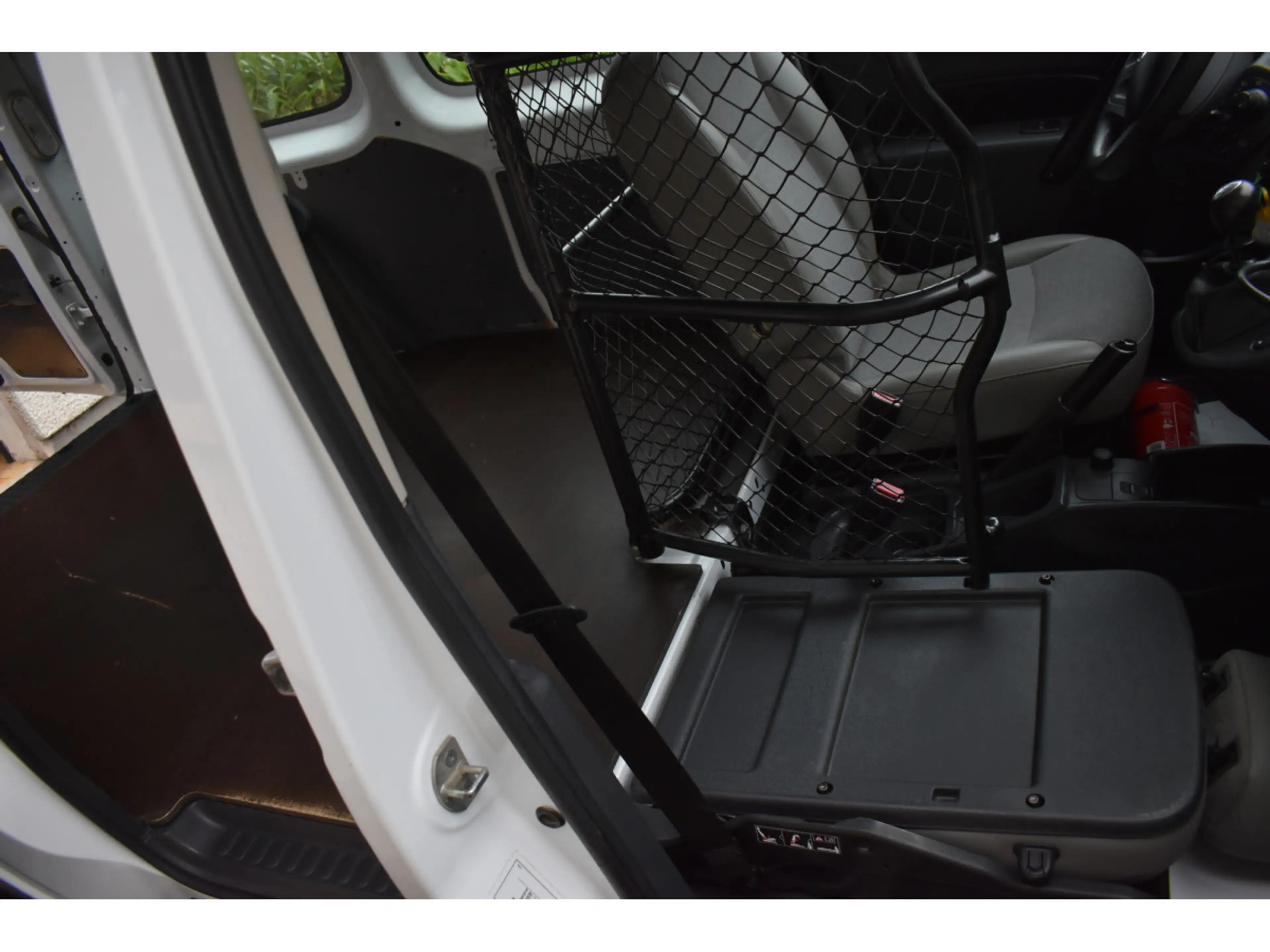 Renault Kangoo 1,5 DCi 95 Maxi — photo 14