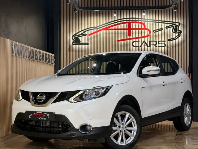 Nissan Qashqai 1.6 dCi Xtronic * GARANTIE 12 MOIS * 1ER PROP *
