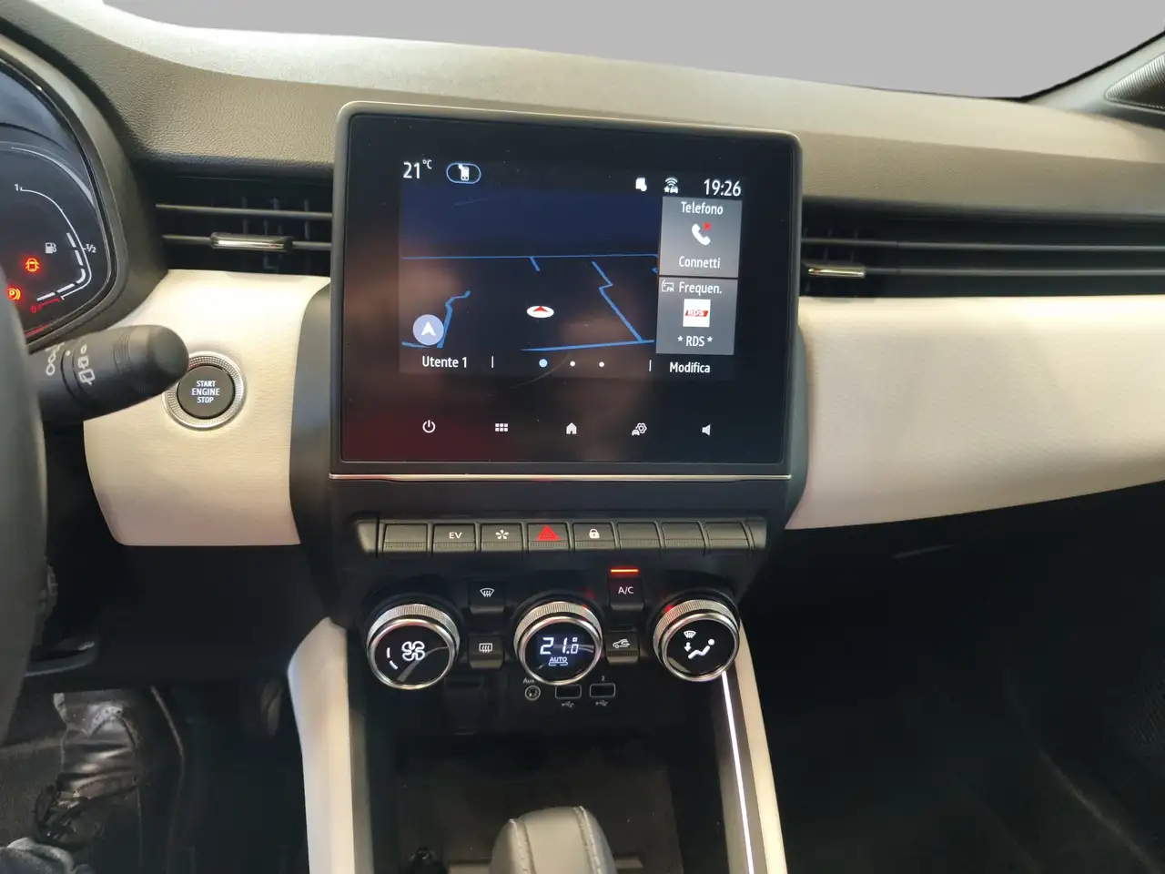 Renault Clio Full Hybrid E-Tech 145 CV 5 porte Techno 12
