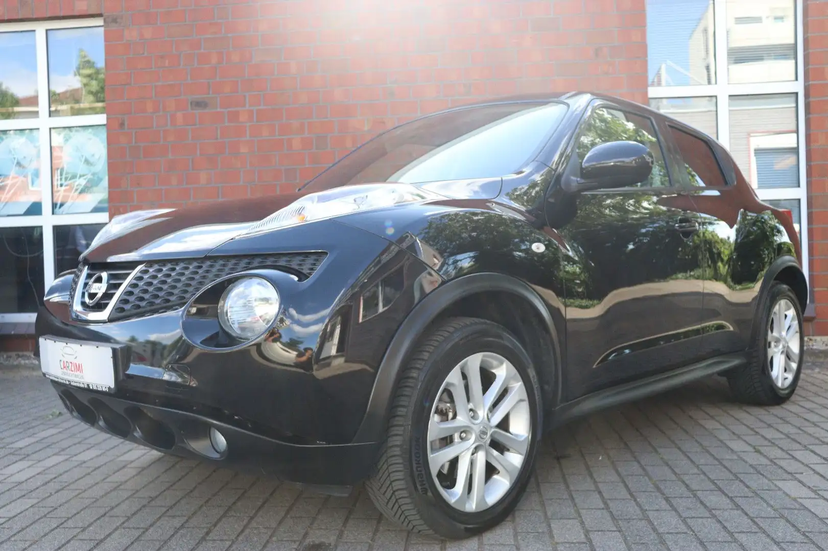Nissan Juke 1.6 Tekna 4x4 Navi Kamera Automatik Nero - 2