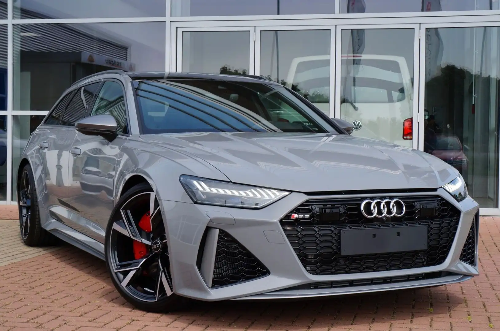 Audi RS6 Avant performance *Laser*Pano*DRC*HeadUp*ACC Gris - 1