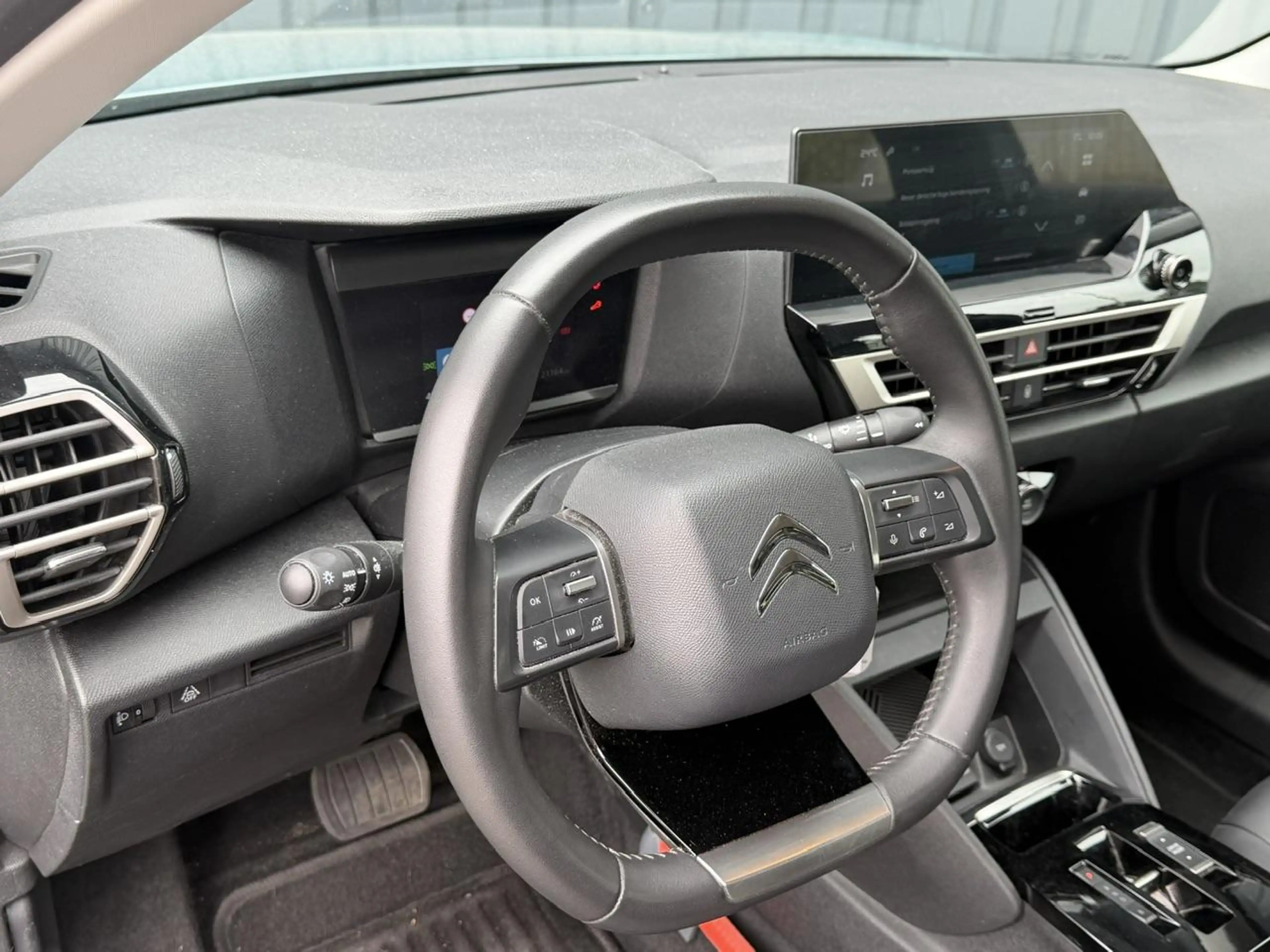 Citroen E-C4 Electric You 50 kWh | Apple CarPlay | Android Auto | Parkee — photo 10