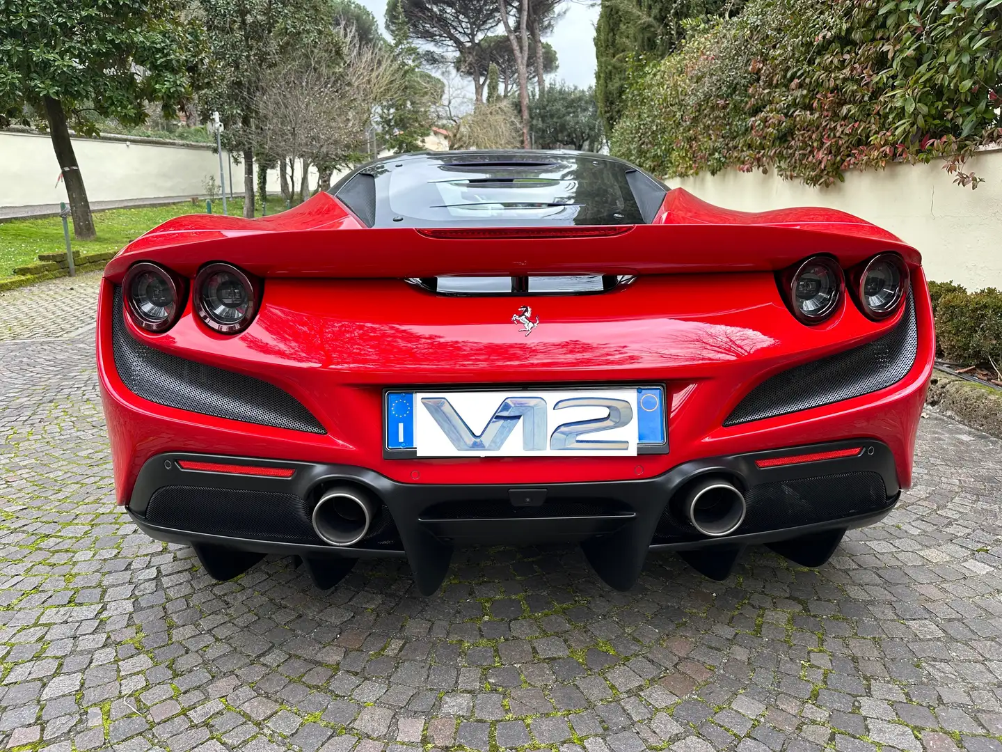 Ferrari F8 Tributo Coupe ATELIER -BICOLORE-SEDILI-CARBONIO-POWER15 Rosso - 2