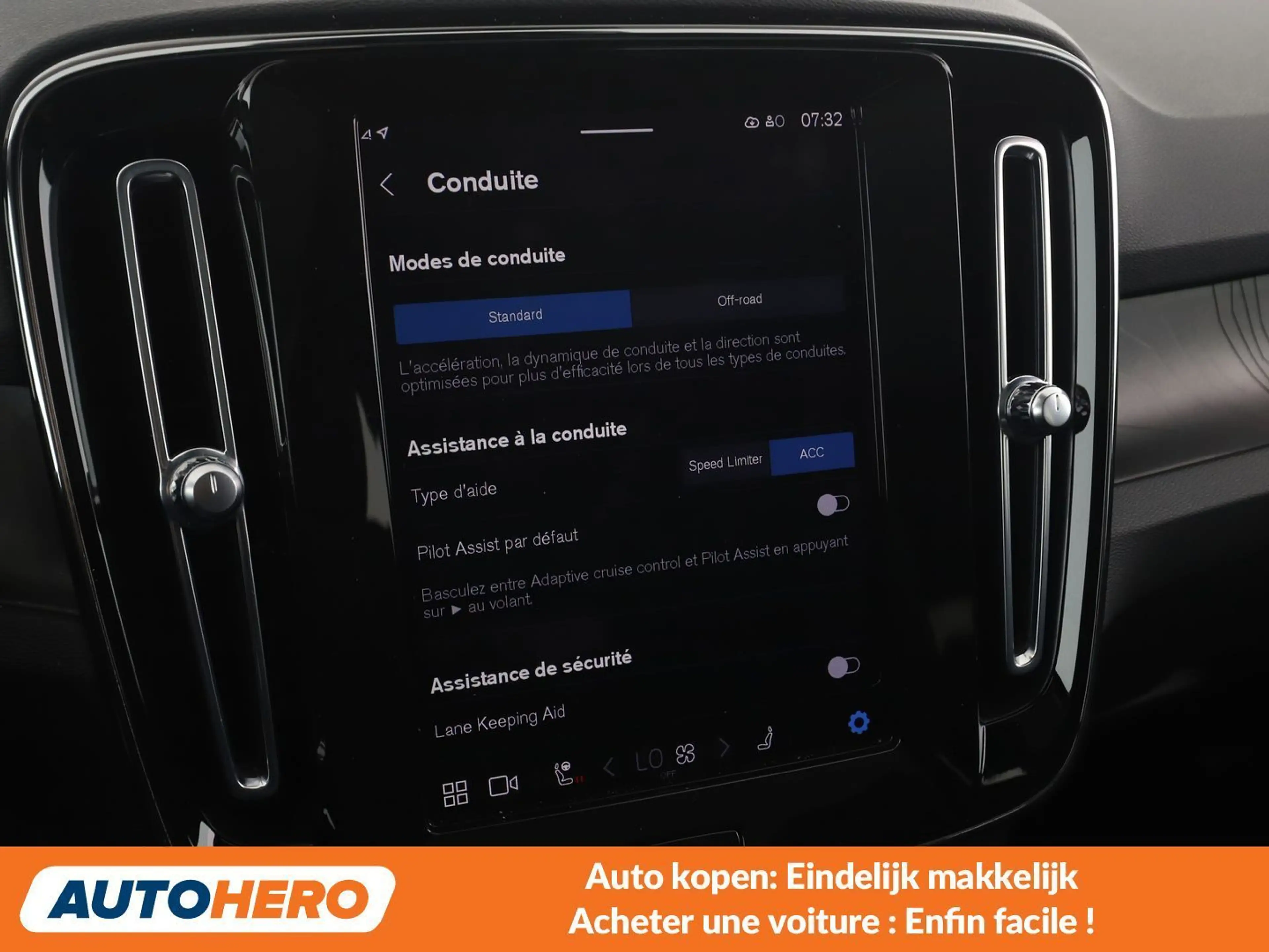 Volvo C40 Recharge 170 kW Ultimate 2WD — photo 11