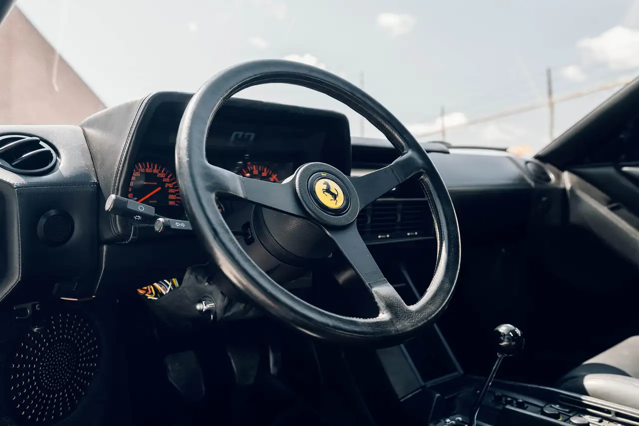 Ferrari Testarossa снимка Ferrari Testarossa
