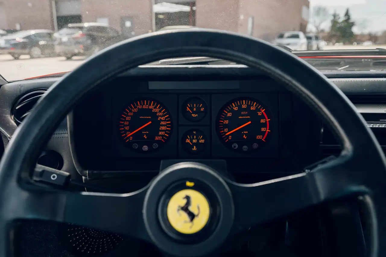Ferrari Testarossa снимка Ferrari Testarossa