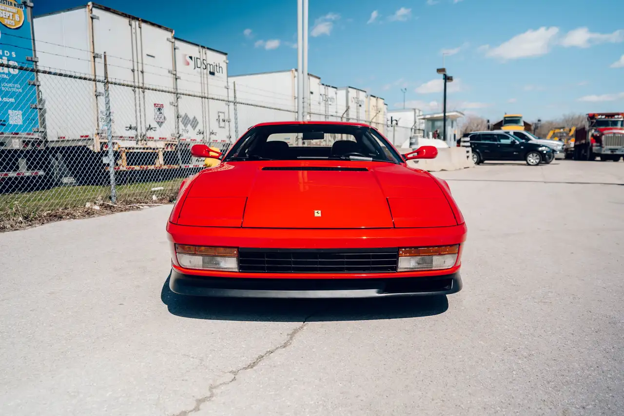 Ferrari Testarossa снимка Ferrari Testarossa