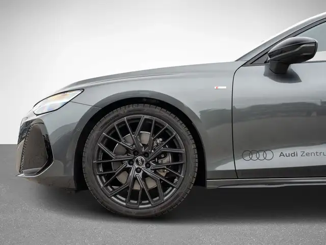 Audi A6 view 7