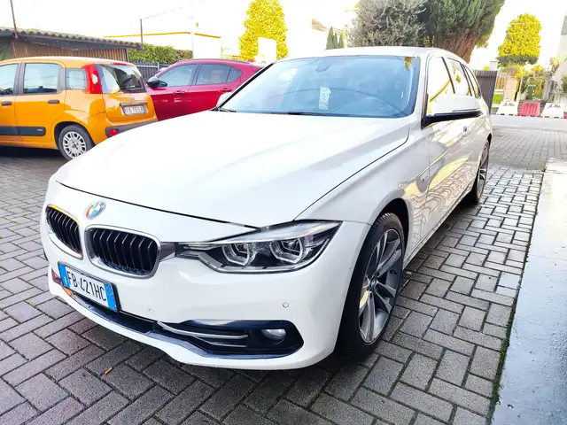 BMW 318 Serie 3 F31 2015 Touring 318d Touring Sport auto